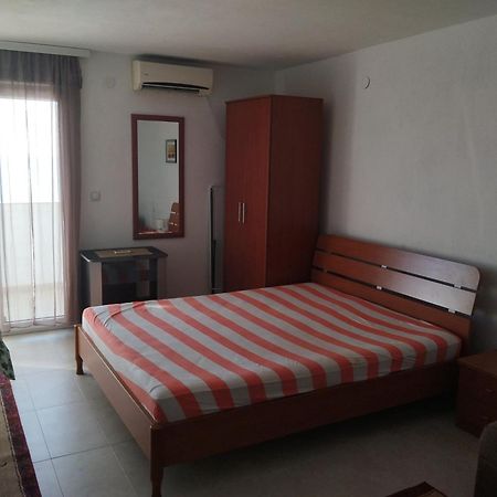 Apartment Boksi Улцинь Екстер'єр фото