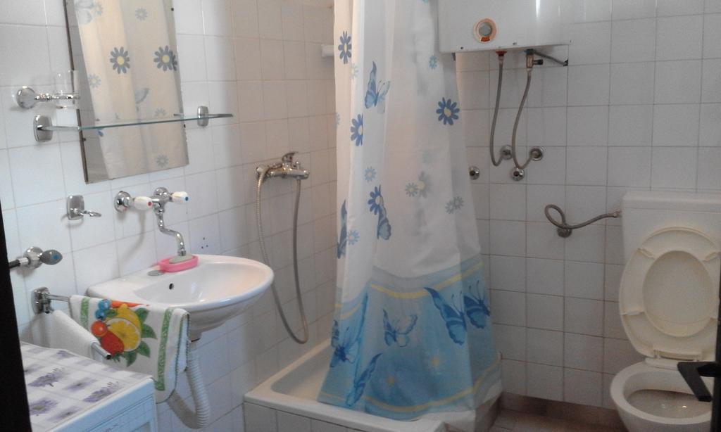 Apartment Boksi Улцинь Екстер'єр фото
