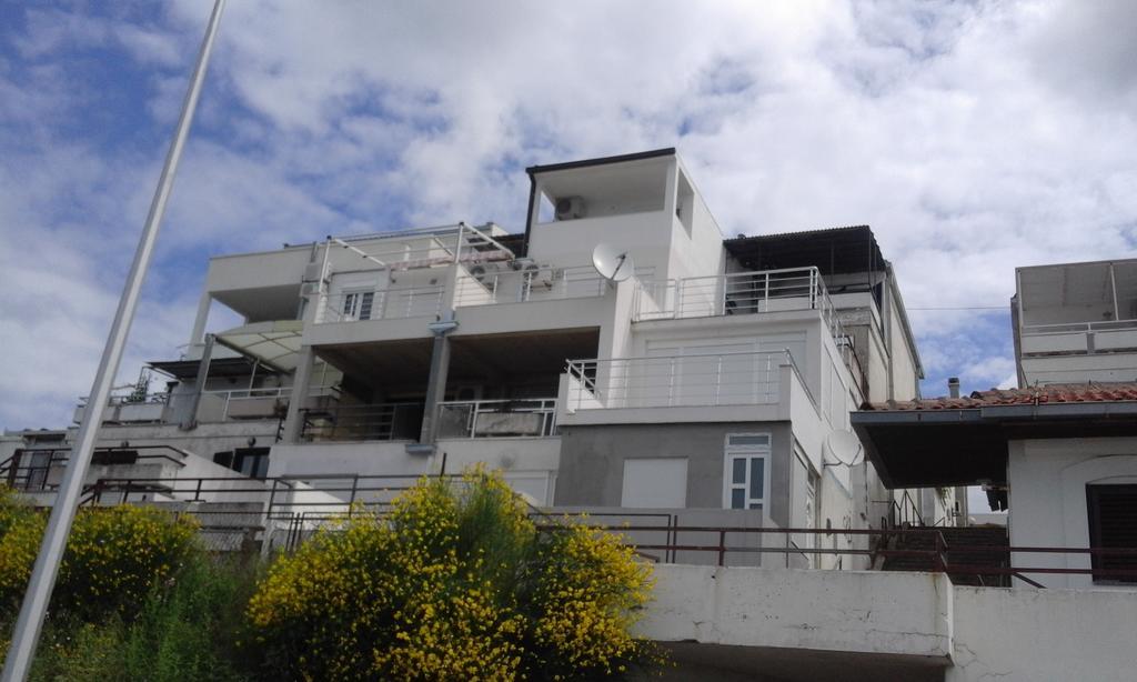 Apartment Boksi Улцинь Екстер'єр фото