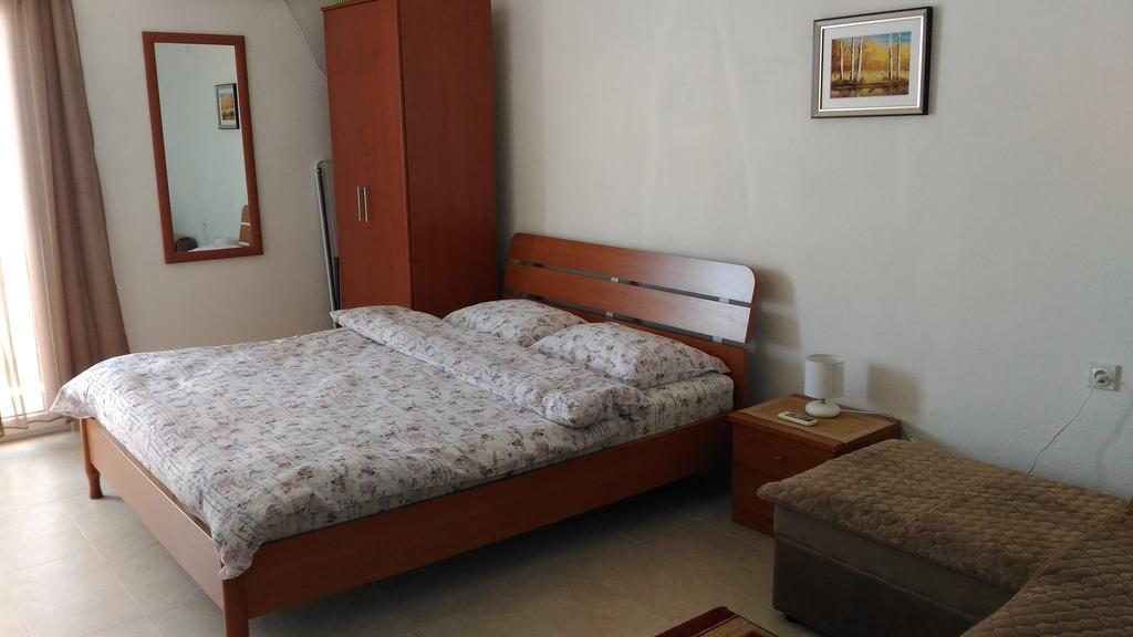 Apartment Boksi Улцинь Екстер'єр фото